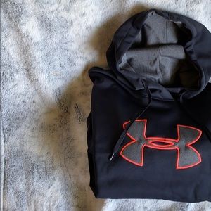 Under Armour Hoodie